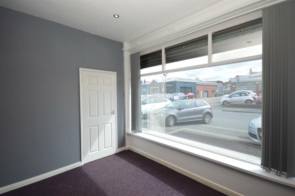 Additional property image - Milner Road, Heswall, Wirral, CH60 5RT