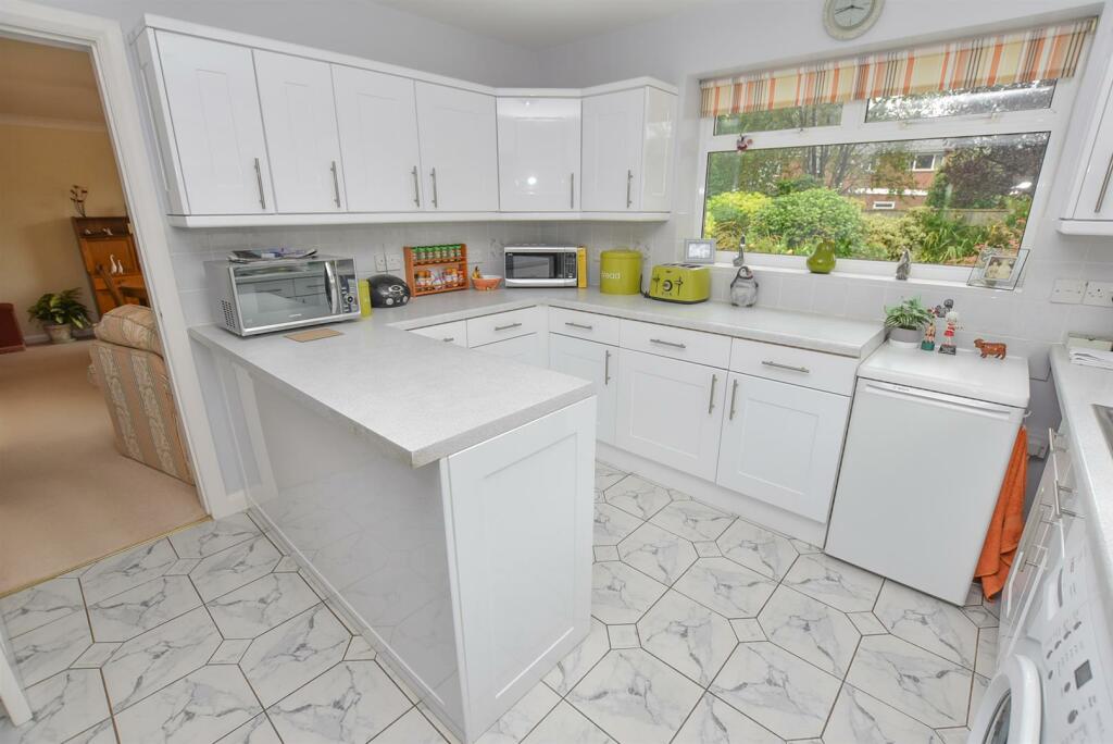 Additional property image - Hillcrest Road, Little Sutton