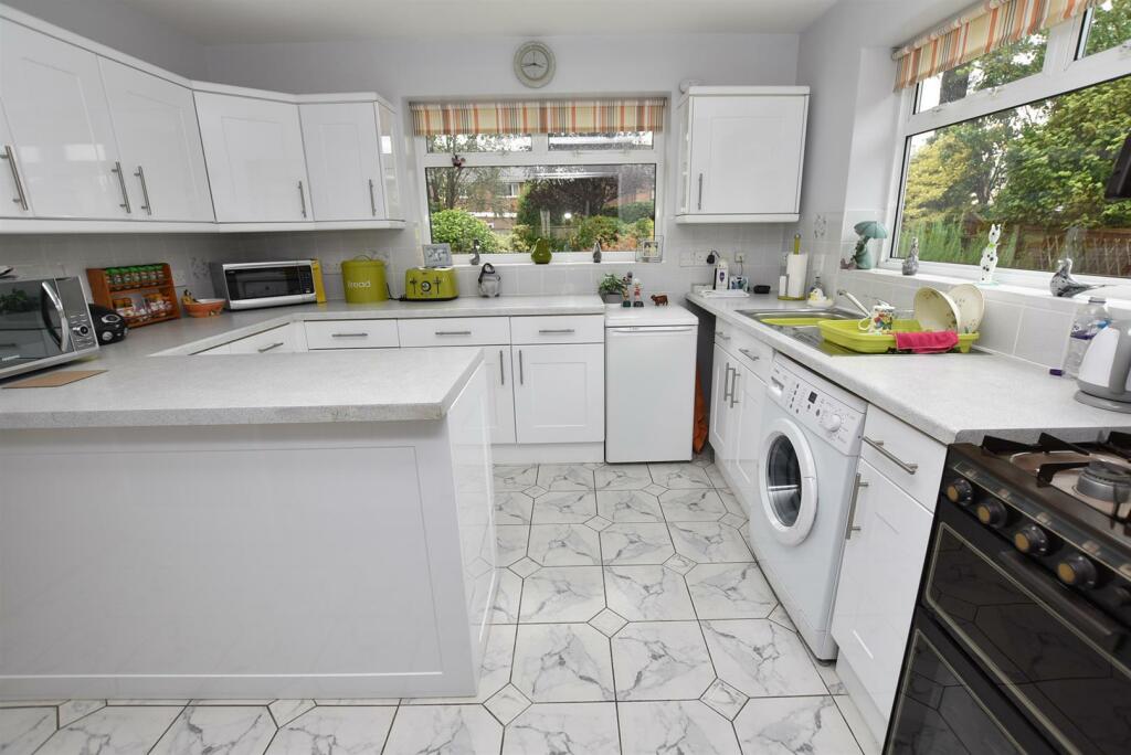 Additional property image - Hillcrest Road, Little Sutton