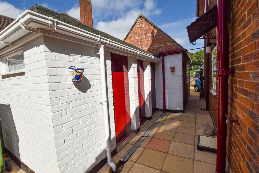 Additional property image - Hillcrest Road, Little Sutton