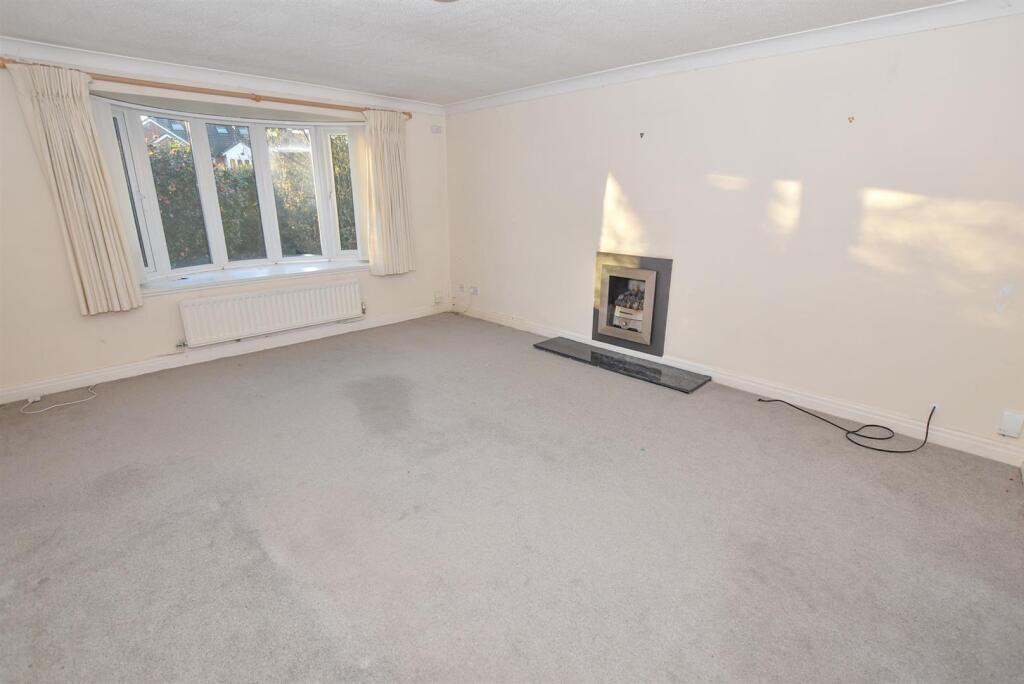 Additional property image - Plymyard Avenue, Bromborough