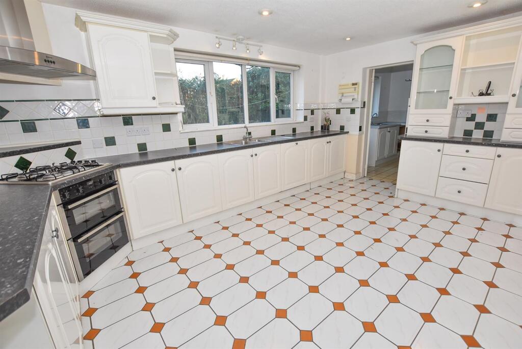 Additional property image - Plymyard Avenue, Bromborough