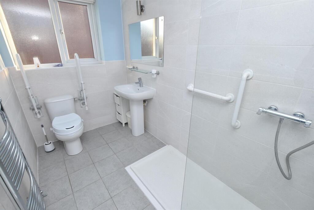 Additional property image - Plymyard Avenue, Bromborough