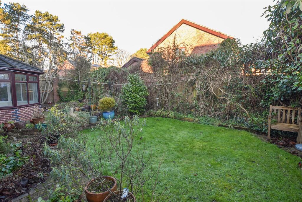 Additional property image - Plymyard Avenue, Bromborough