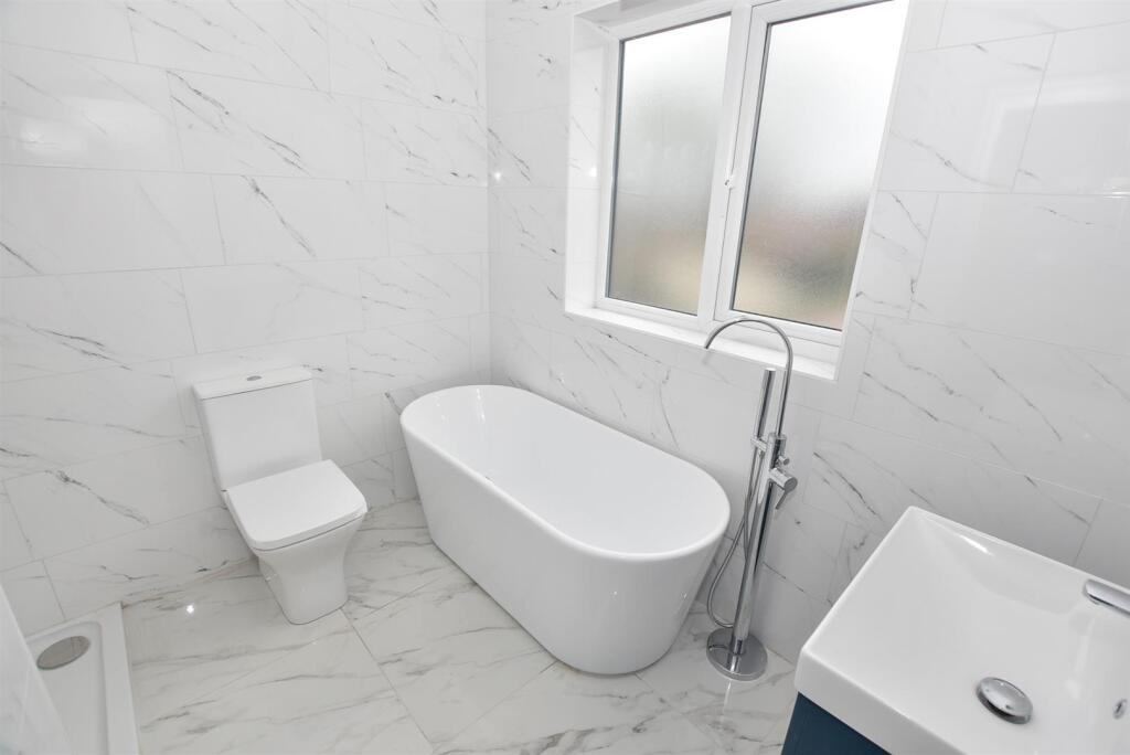 Additional property image - Greenfields Avenue, Bromborough