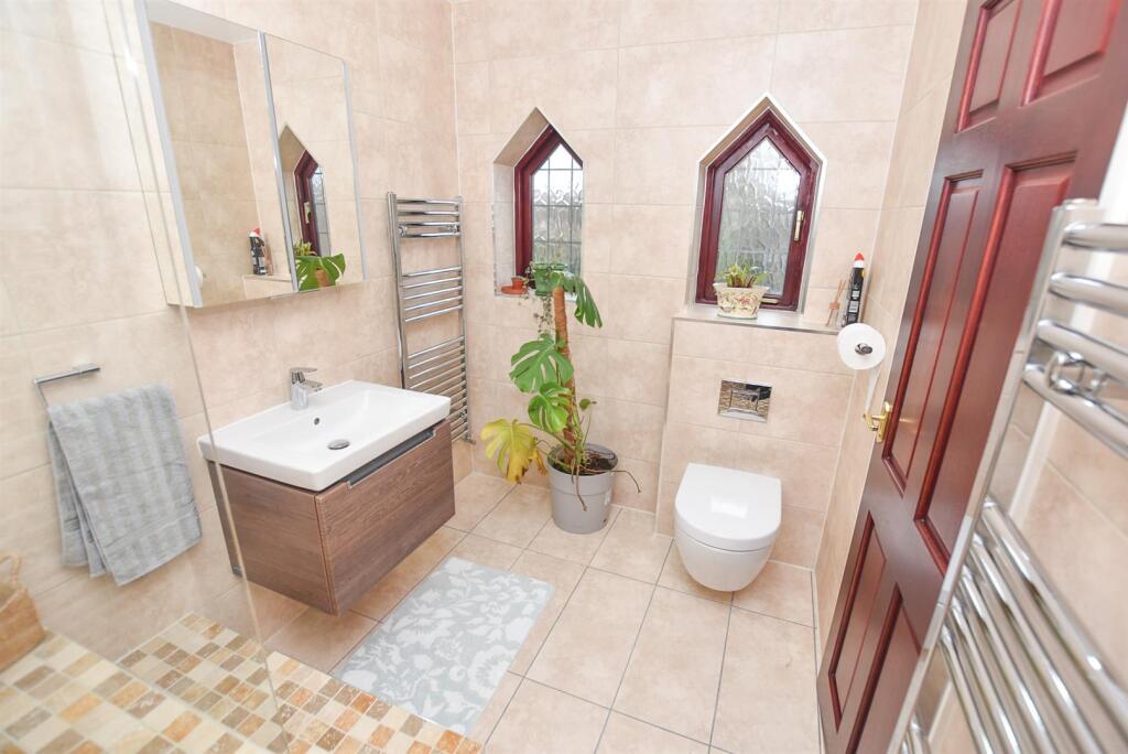 Additional property image - Kingsbrook Way, Bebington