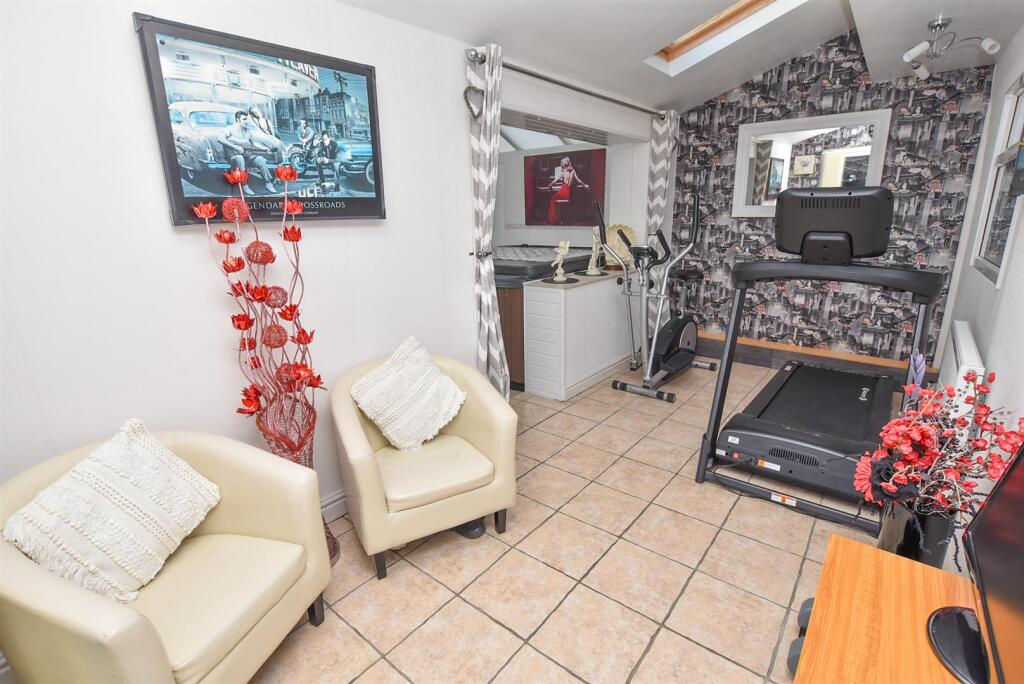 Additional property image - Renfrew Avenue, Eastham