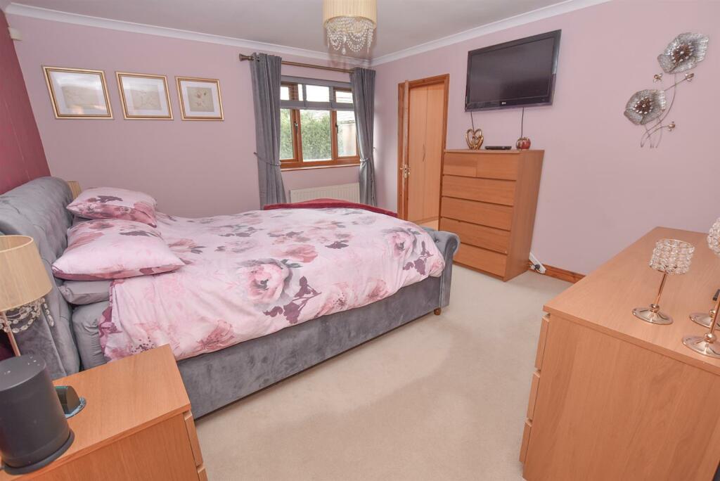 Additional property image - Dibbinsdale Road, Bromborough