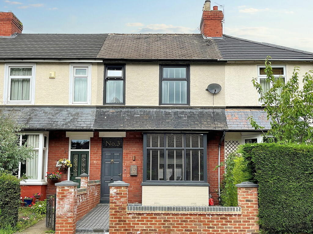 2 bedroom terraced house for sale in Marton Moor Road, Nunthorpe, TS7