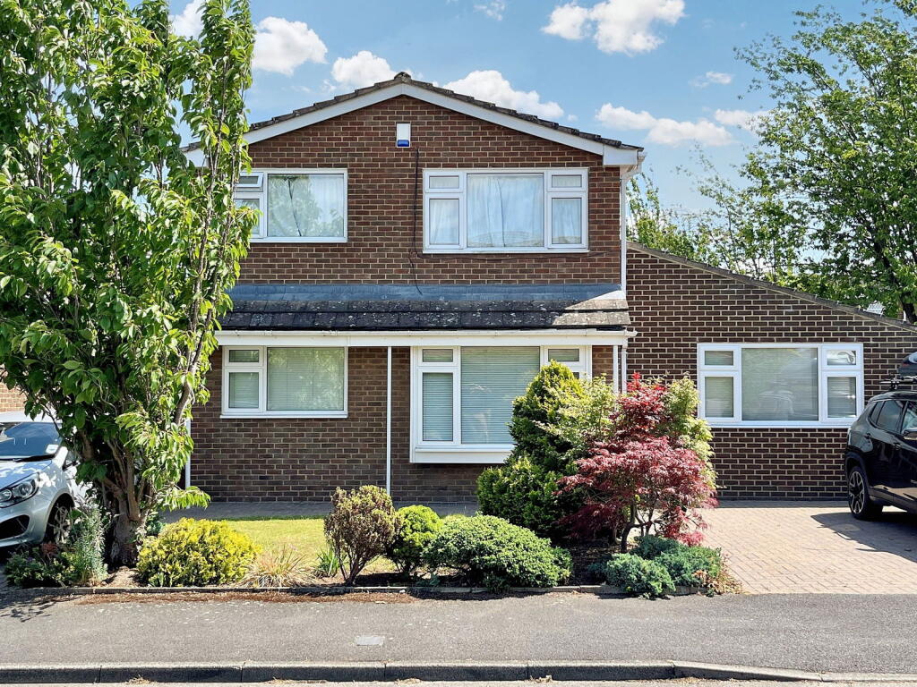 Main image of property: Darnbrook Way, Nunthorpe