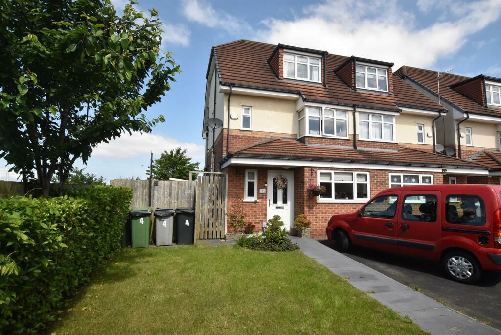 3 bedroom semidetached house for sale in Dorchester Way, Noctorum, CH43