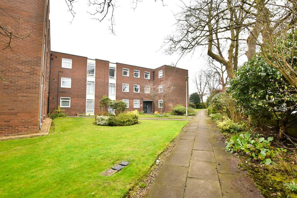 2 bedroom apartment for sale in Rosemount Park, Rosemount Close, Oxton