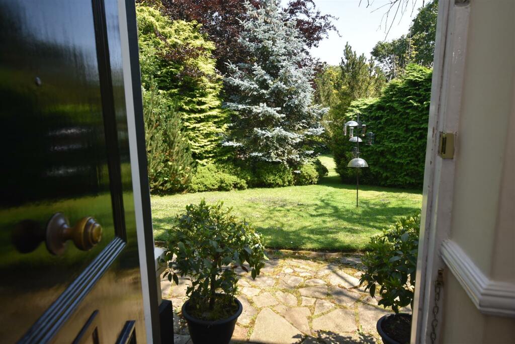 Additional property image - Mount Pleasant, Oxton