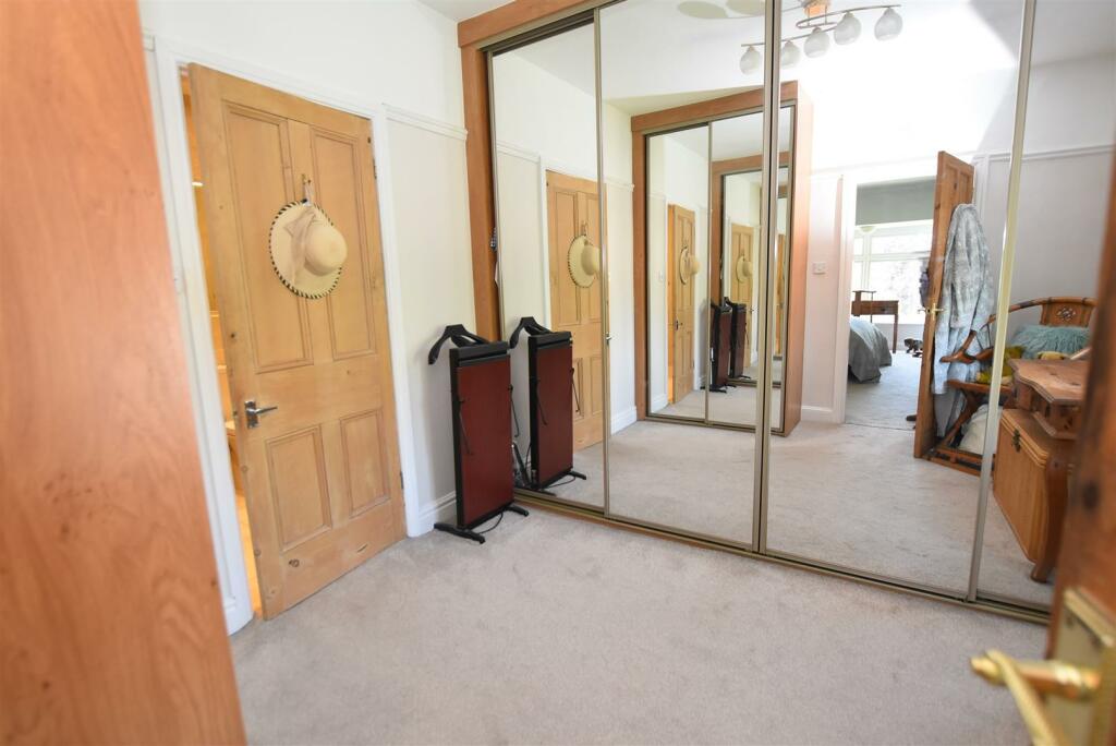 Additional property image - Mount Pleasant, Oxton