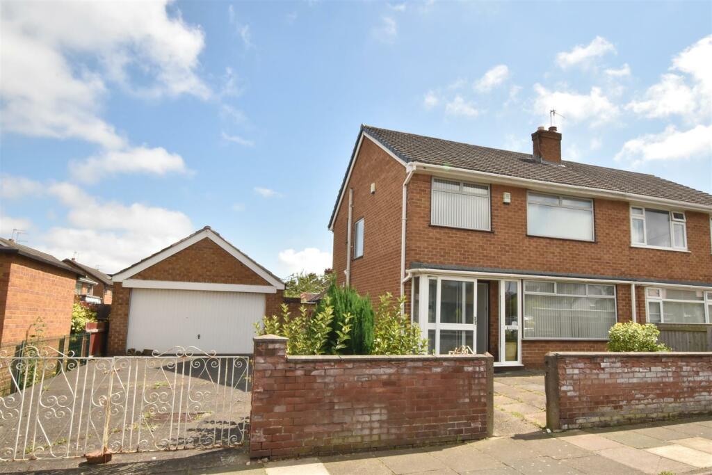 3 bedroom semidetached house for sale in Bowness Avenue, Prenton, CH43