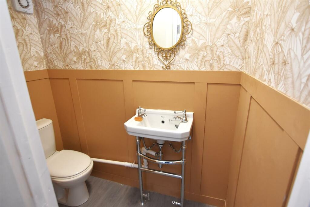 Additional property image - Robin Way, Woodchurch