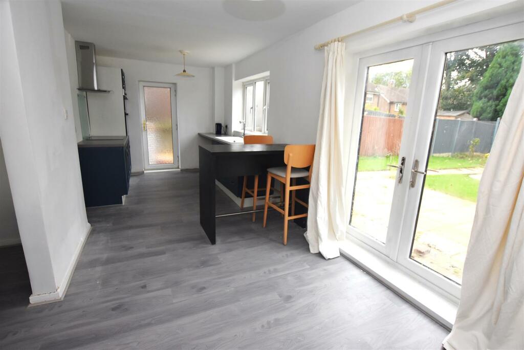 Additional property image - Robin Way, Woodchurch