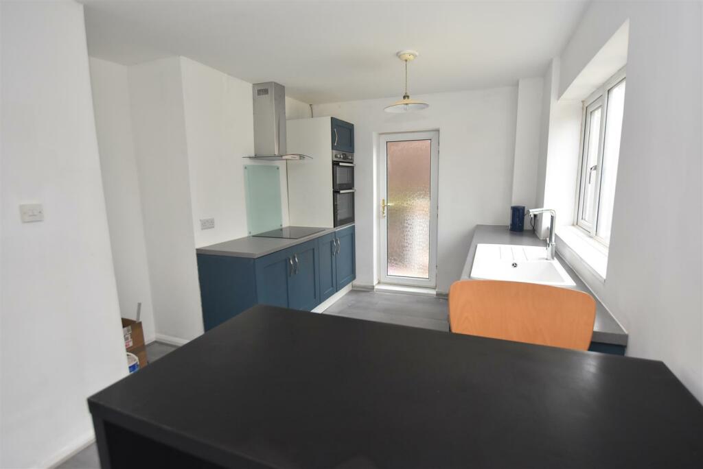 Additional property image - Robin Way, Woodchurch