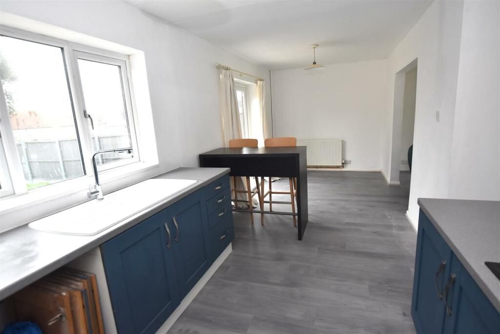 Additional property image - Robin Way, Woodchurch