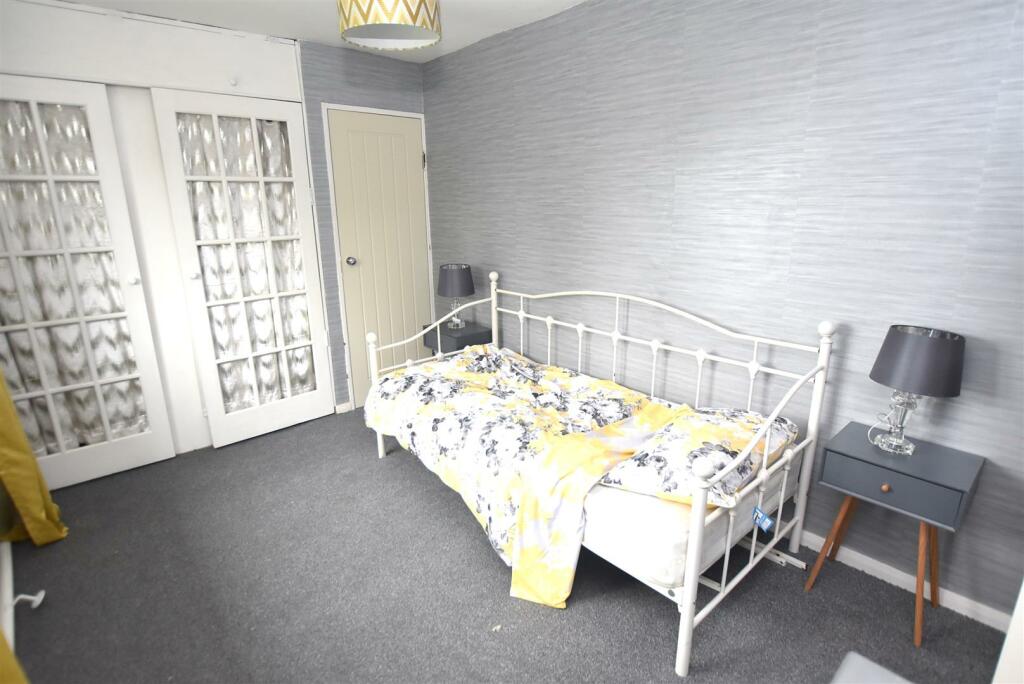 Additional property image - Robin Way, Woodchurch