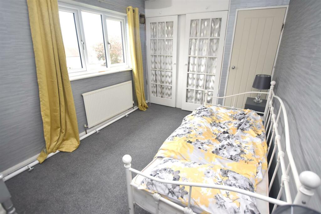 Additional property image - Robin Way, Woodchurch