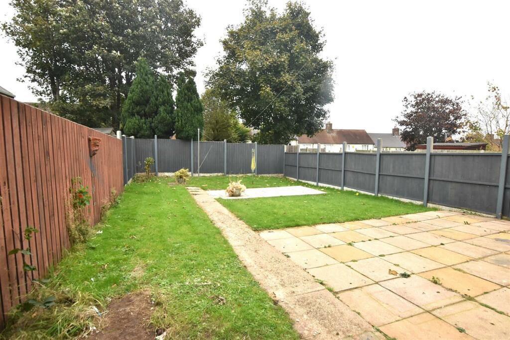 Additional property image - Robin Way, Woodchurch
