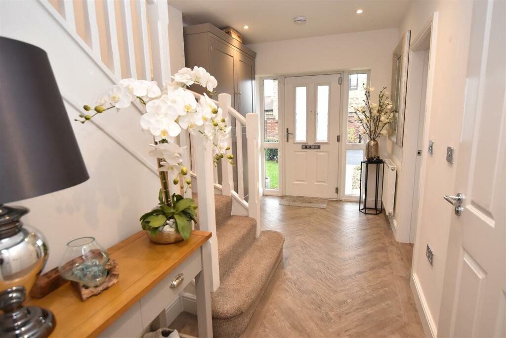 Additional property image - Jane Grove, Storeton, Wirral