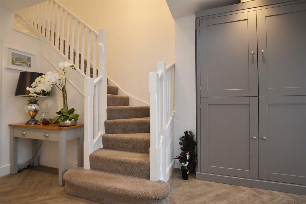Additional property image - Jane Grove, Storeton, Wirral