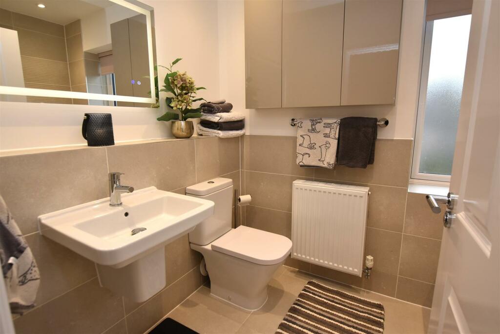 Additional property image - Jane Grove, Storeton, Wirral