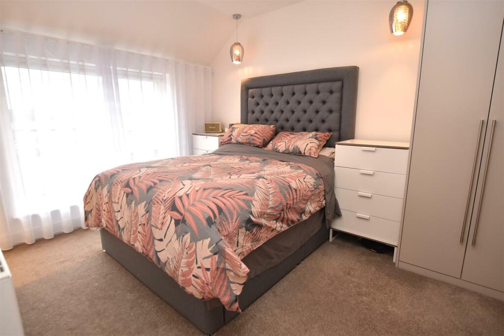 Additional property image - Jane Grove, Storeton, Wirral