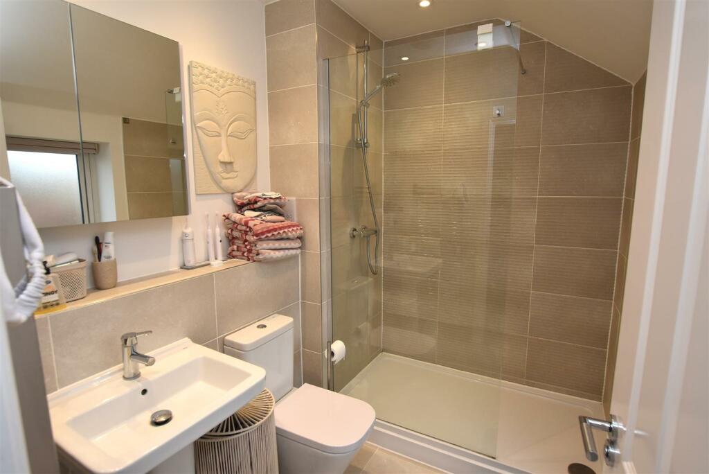 Additional property image - Jane Grove, Storeton, Wirral