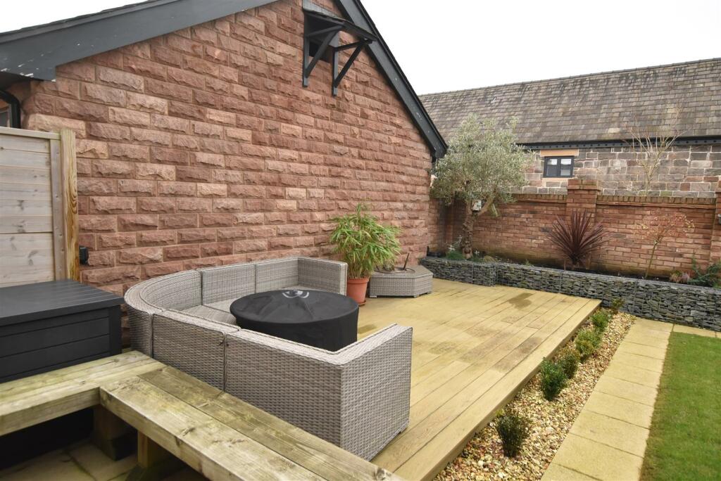 Additional property image - Jane Grove, Storeton, Wirral