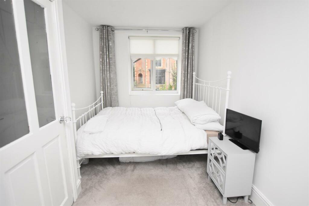 Additional property image - Grosvenor Place, Oxton