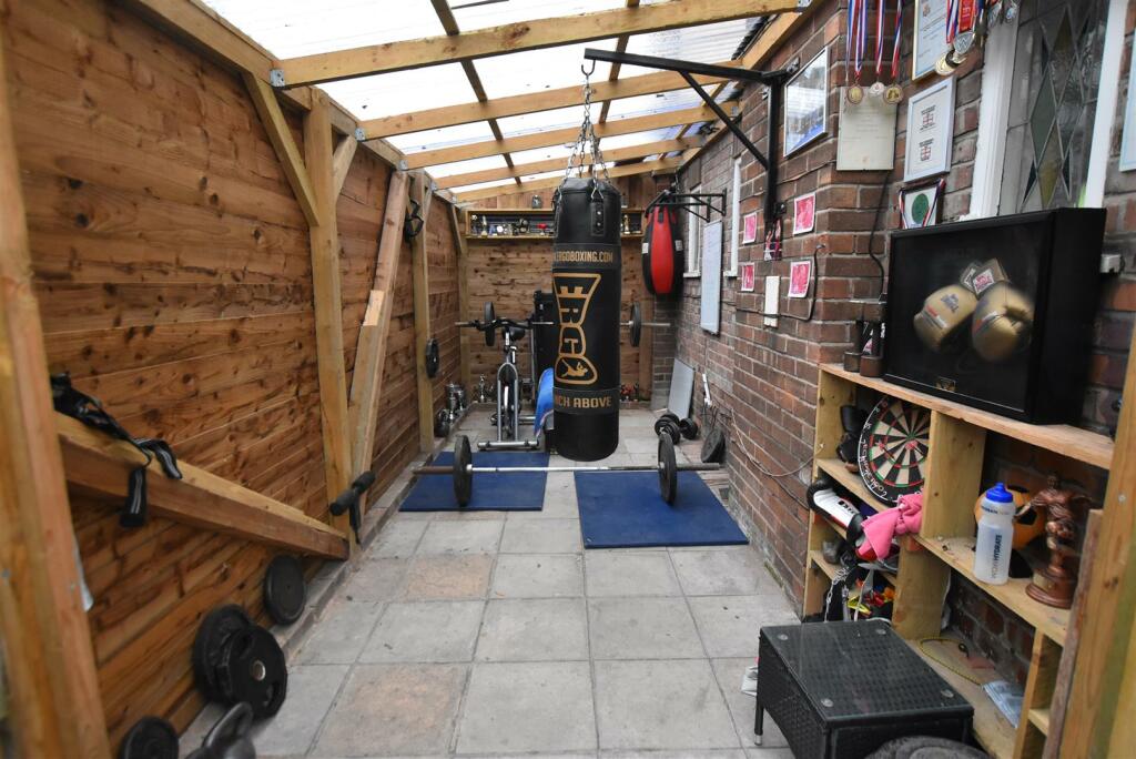 Additional property image - Grosvenor Place, Oxton
