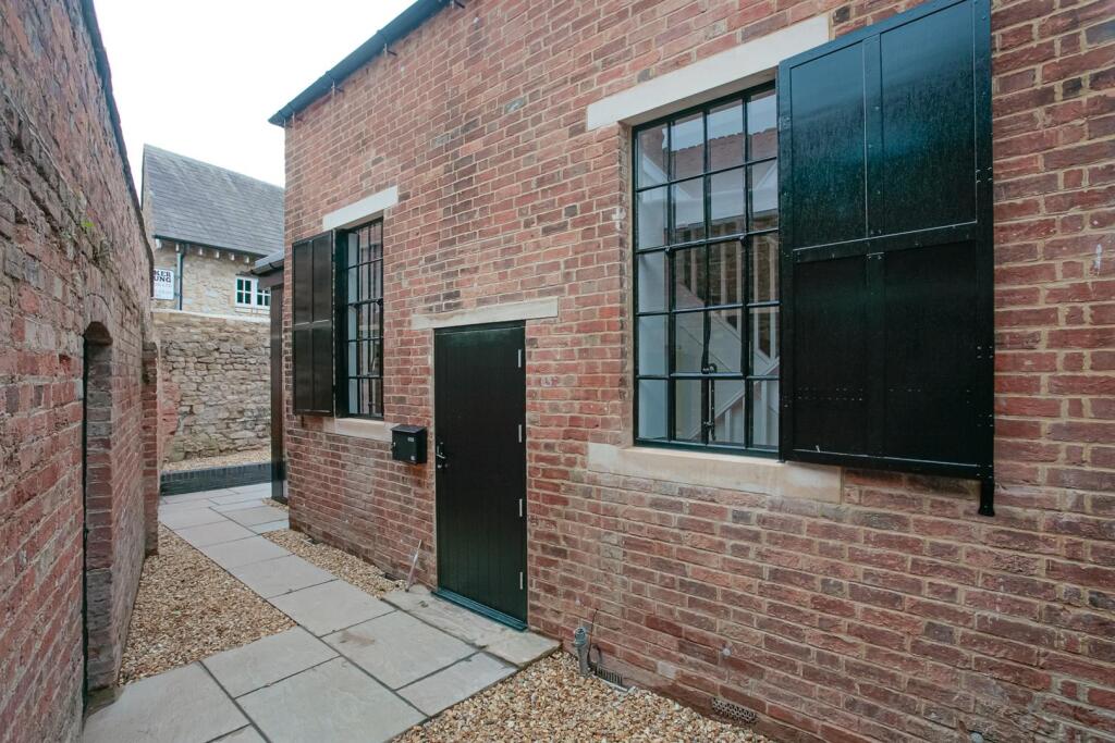 Main image of property: St. Thomas Street, Oxford