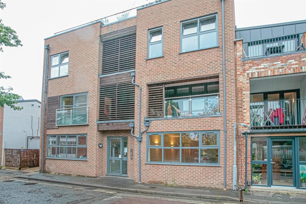 Main image of property: JERICHO, OXFORD EPC RATING C