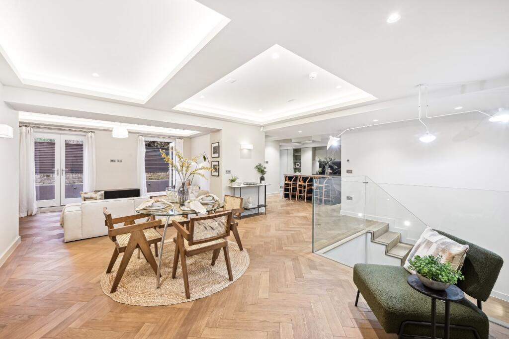 Main image of property: Waldemar Avenue Mansions, Waldemar Avenue, Fulham, London