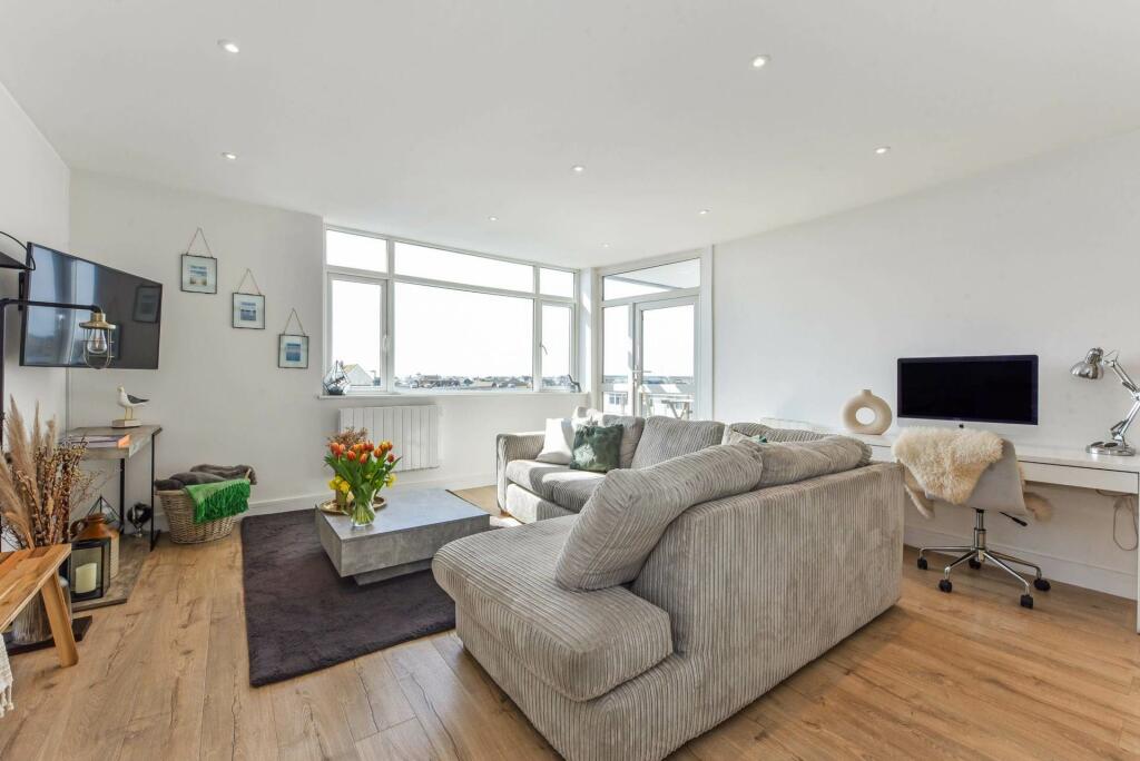 2 bedroom apartment for sale in Horizon House, East Wittering, PO20