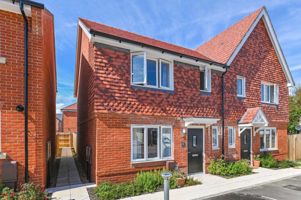 Main image of property: Charlie Drive, Bracklesham Grove, Bracklesham Bay, West Sussex