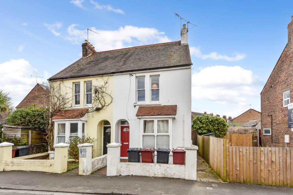 Main image of property: Spitalfield Lane, Chichester, PO19