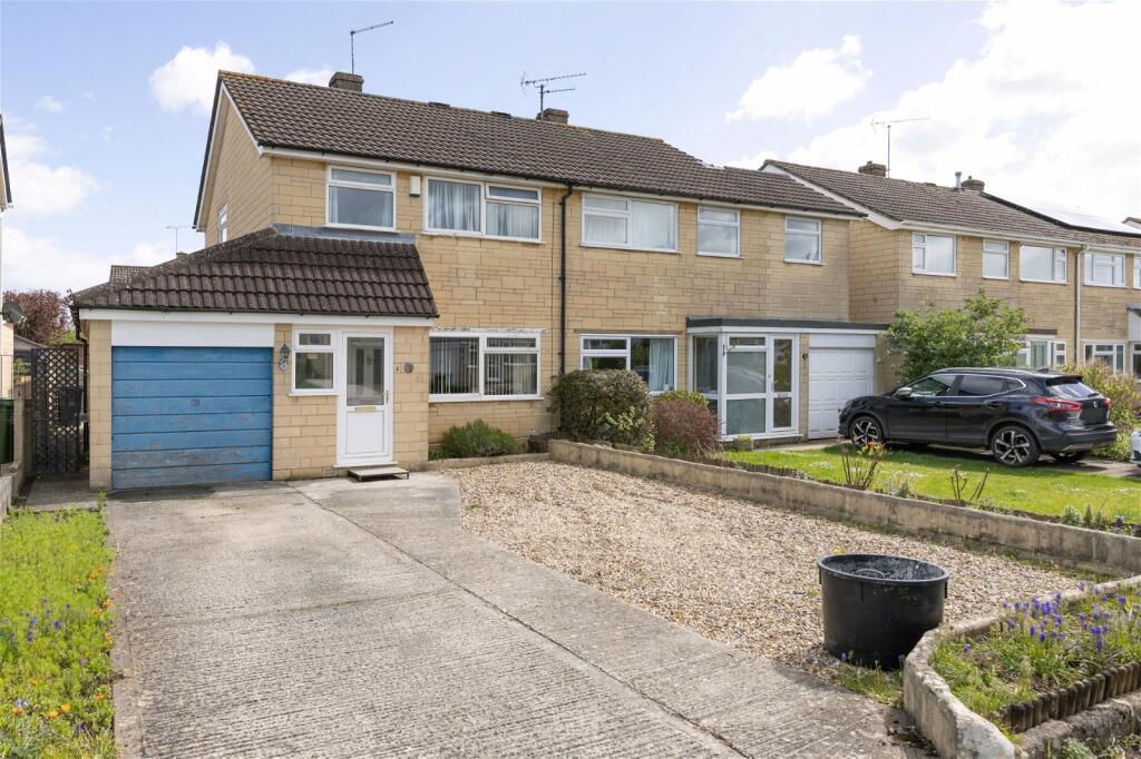 3 bedroom semidetached house for sale in Kirby Road, Corsham