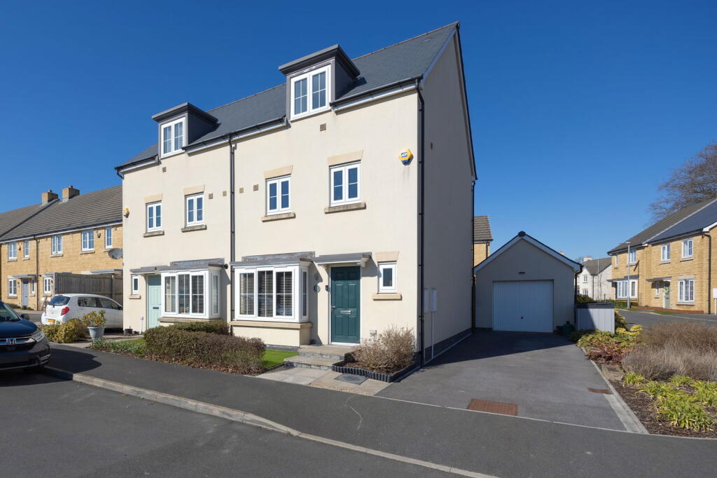 Main image of property: Sandown Crescent, Corsham, SN13 0EW