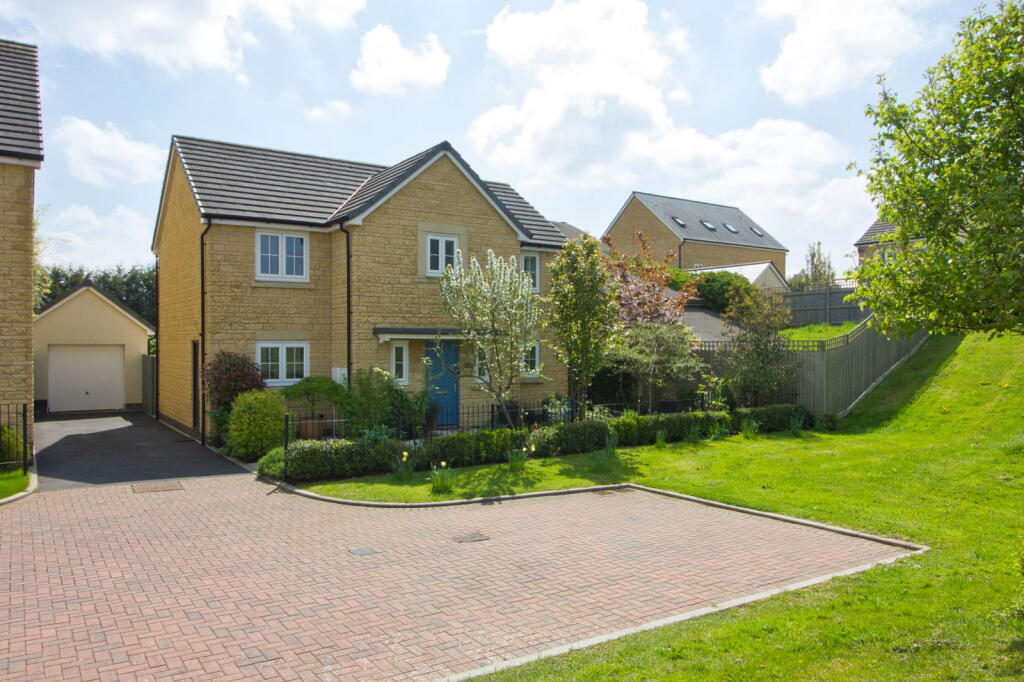 Main image of property: Copenacre Way,Corsham,Wiltshire,SN13 0BU