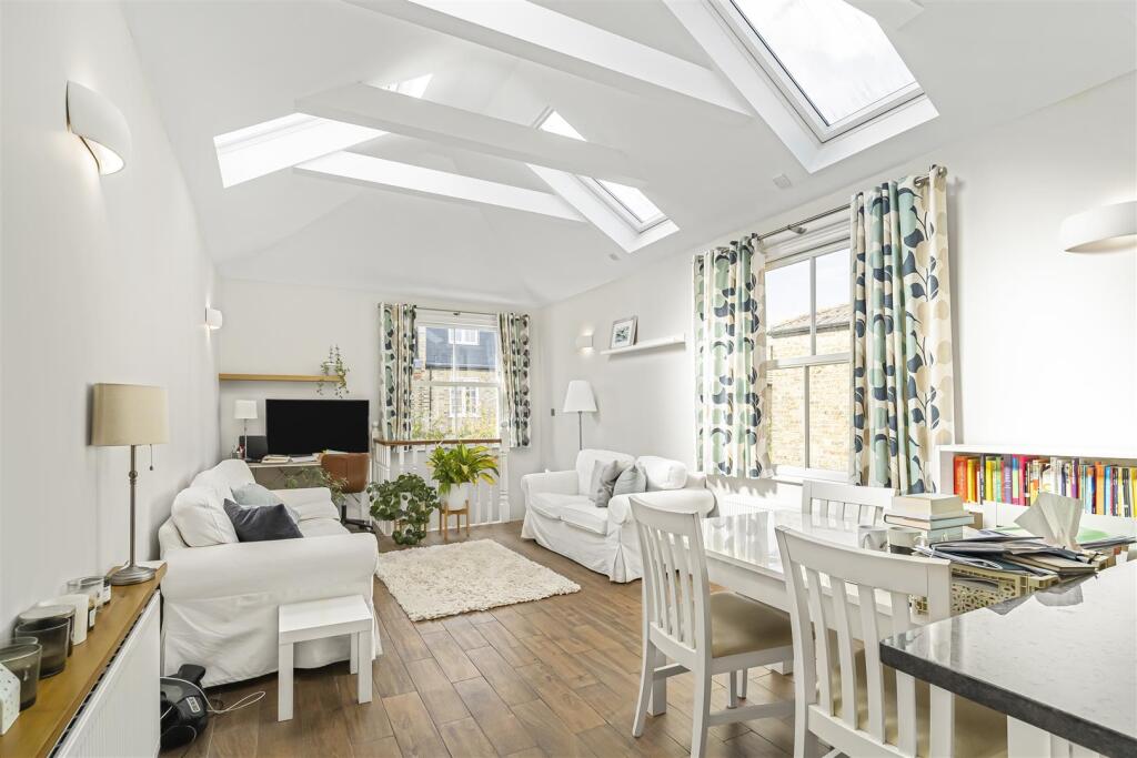 Main image of property: Bangalore Street, Putney, SW15