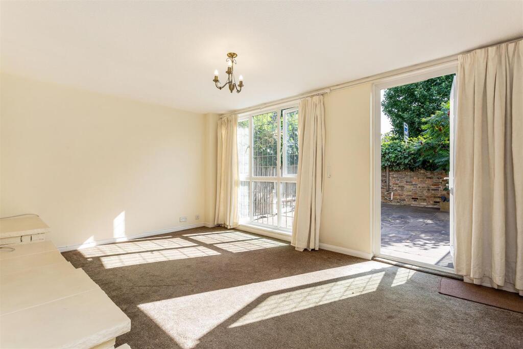 Main image of property: Pettiward Close, Putney SW15