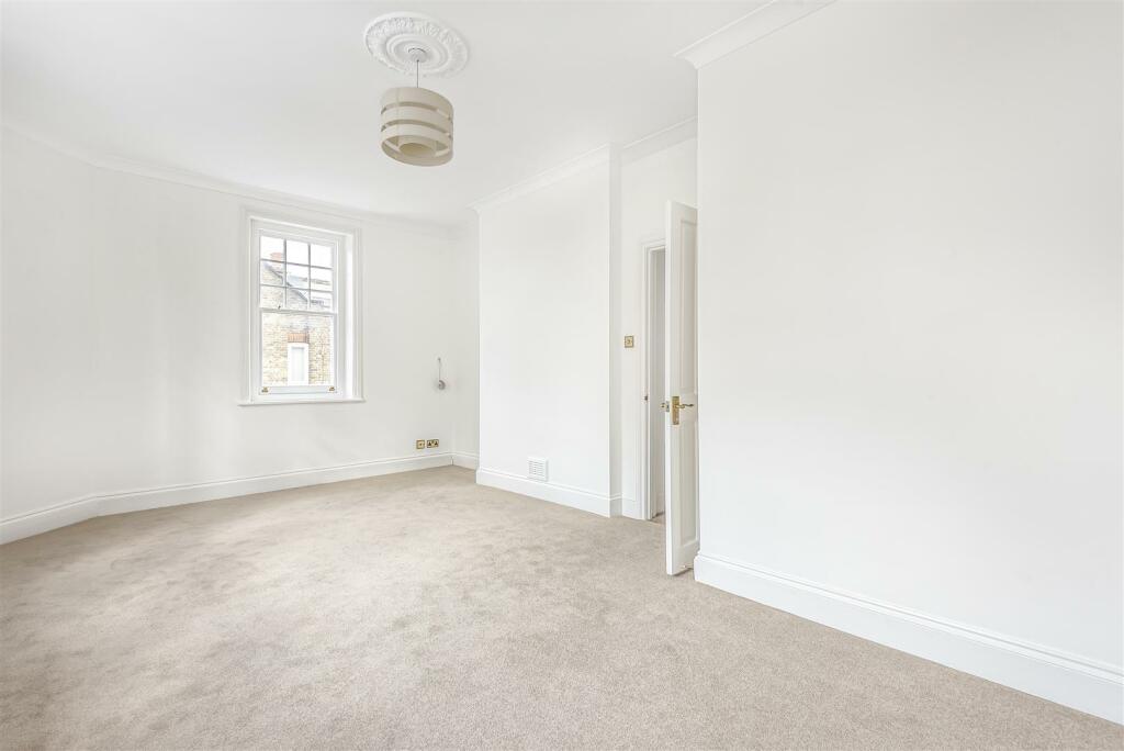 Main image of property: Sheen Lane, East Sheen, SW14