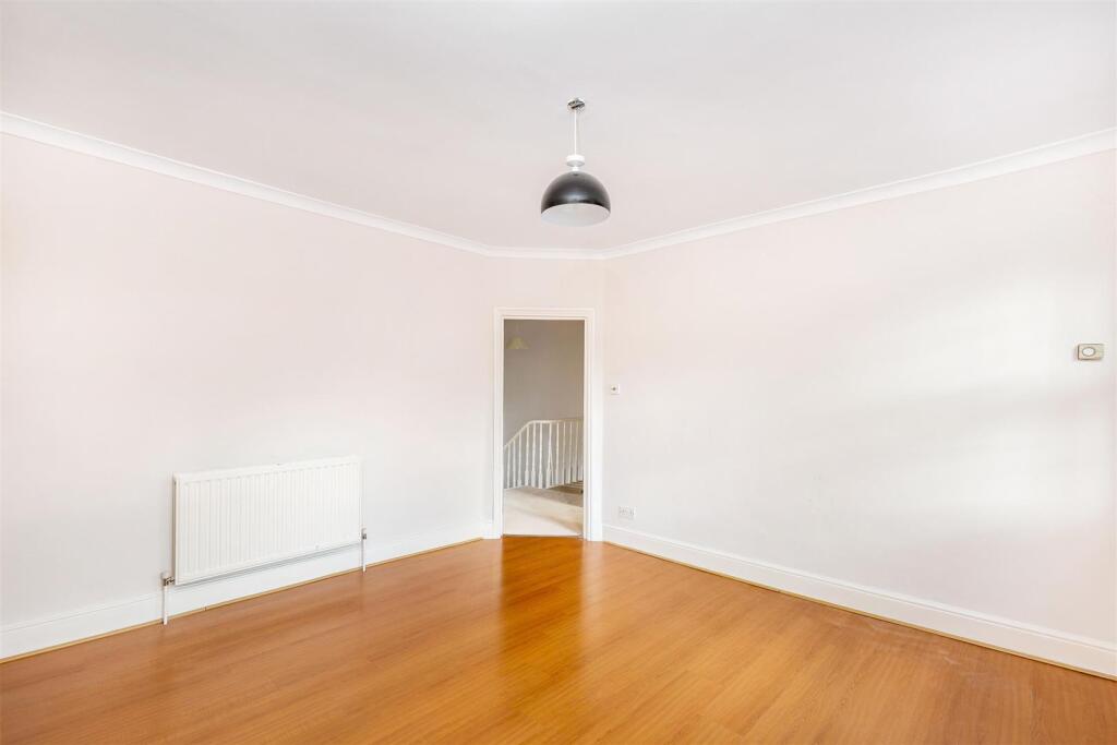 Main image of property: Upper Richmond Road, East Sheen, SW14