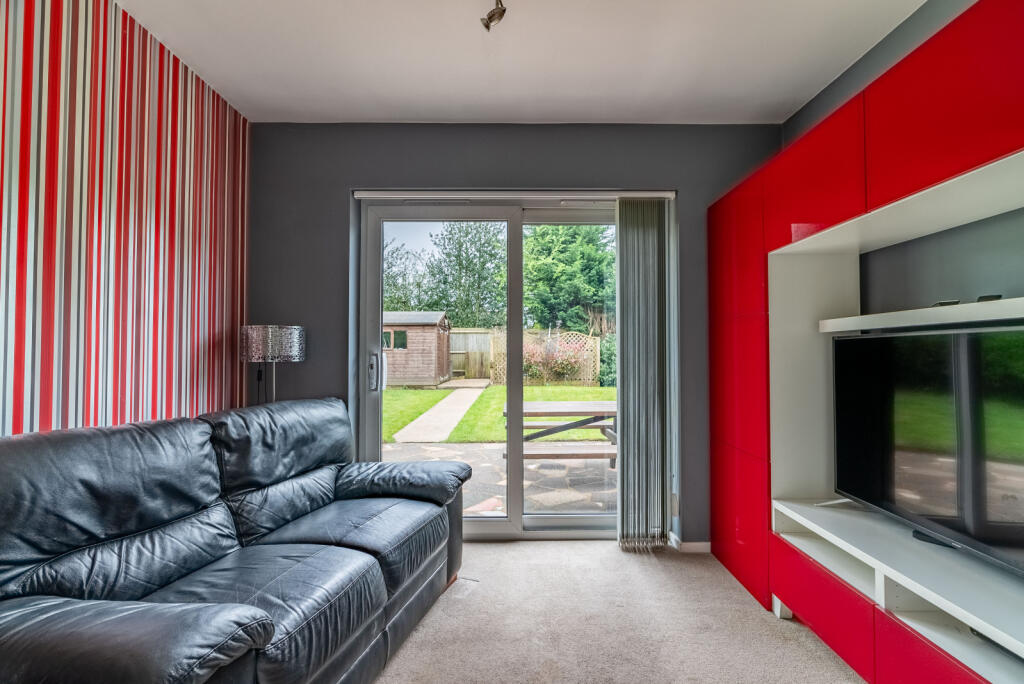 Additional property image - Fellowes Lane, Colney Heath, St. Albans, Hertfordshire, AL4