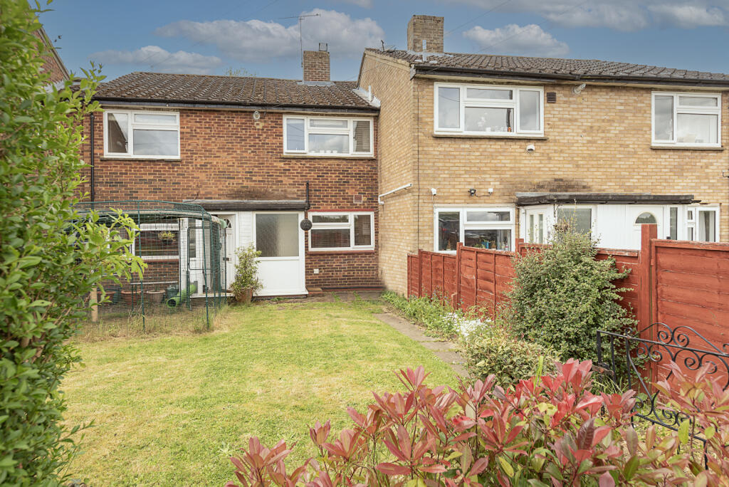 2 bedroom for sale in Shottfield Close, Sandridge, St