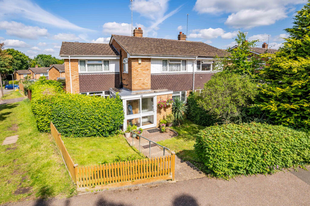 Main image of property: Slimmons Drive, St. Albans, Hertfordshire, AL4